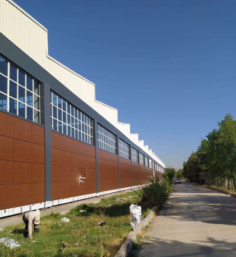 Fabrika binası cephe kaplaması